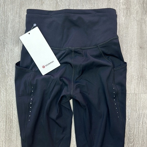 Lululemon Fast and Free High-Rise Tight 25” Pockets
Updated - Picture 10 of 11